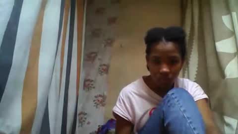 Snapshot of galfina chatting on 01-14-26, 09:15 galfina online show from 01-14-26, 09:15