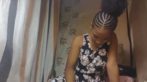 Snapshot of galfina chatting on 01-15-26, 07:02 galfina online show from 01-15-26, 07:02