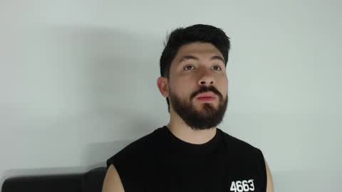 Snapshot of galit_g chatting on 11-23-25, 10:20 Gari online show from 11-23-25, 10:20