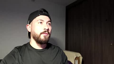 Snapshot of galit_g chatting on 03-24-26, 04:28 Gari online show from 03-24-26, 04:28