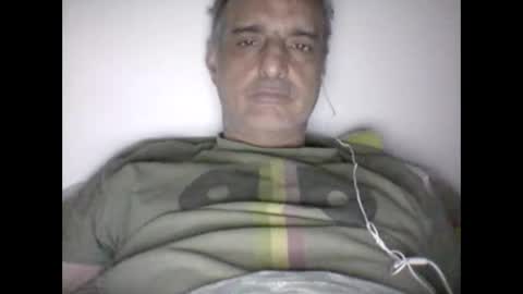 Snapshot of gamane3575 chatting on 04-25-26, 11:35 gamane3575 online show from 04-25-26, 11:35