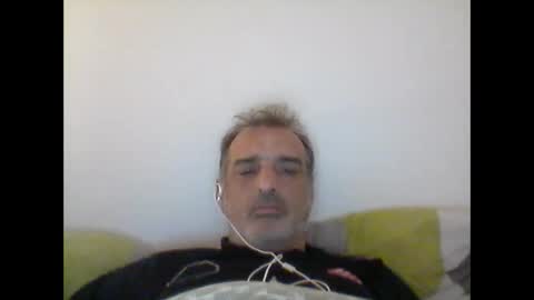 Snapshot of gamane3575 chatting on 05-03-26, 01:33 gamane3575 online show from 05-03-26, 01:33
