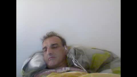 Snapshot of gamane3575 chatting on 05-10-26, 01:11 gamane3575 online show from 05-10-26, 01:11