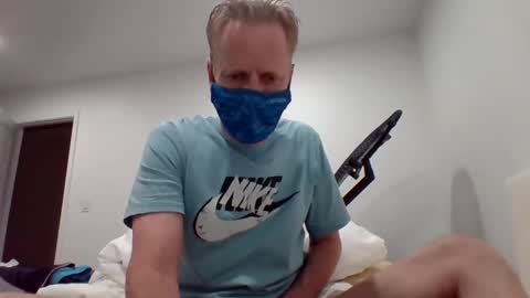 gamerboy200 online show from 09-17-25, 01:07