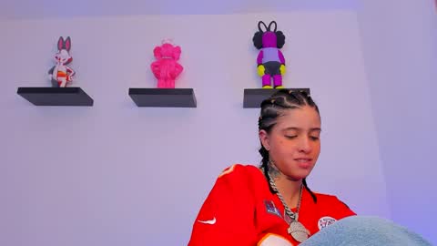 Snapshot of gangster_girl chatting on 02-28-25, 01:05 GANG online show from 02-28-25, 01:05