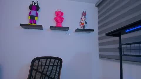 Snapshot of gangster_girl chatting on 10-23-25, 12:10 GANG online show from 10-23-25, 12:10