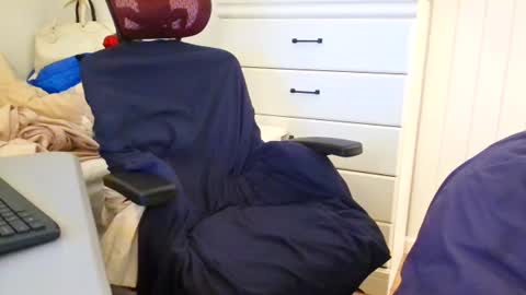 Snapshot of gaotter chatting on 01-06-25, 09:08 GAotter online show from 01-06-25, 09:08