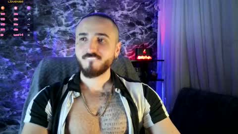 Chris  Dont forget to gift me thumb up Its very important to me and makes me happy AF  online show from 03-01-25, 05:52