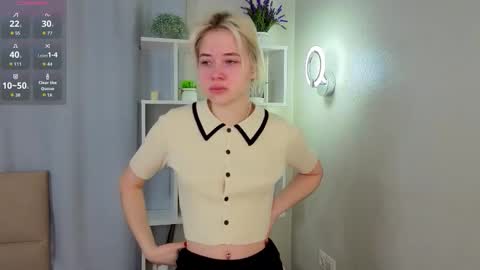 Violla online show from 02-19-26, 04:25