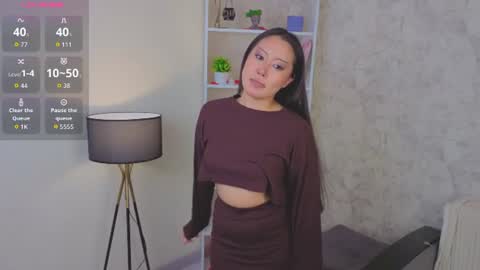 Snapshot of garden_flower chatting on 06-16-26, 03:58 Violla online show from 06-16-26, 03:58