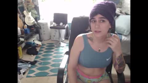 HarperxLotus online show from 11-17-25, 04:35