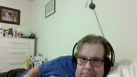 Gary online show from 10-26-25, 03:45