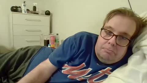 Gary online show from 03-08-26, 03:10