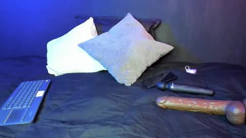 Snapshot of gasai_usagi_gh chatting on 09-23-25, 07:28 Usagi online show from 09-23-25, 07:28