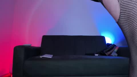 Snapshot of gasai_usagi_gh chatting on 11-27-25, 01:40 Usagi online show from 11-27-25, 01:40