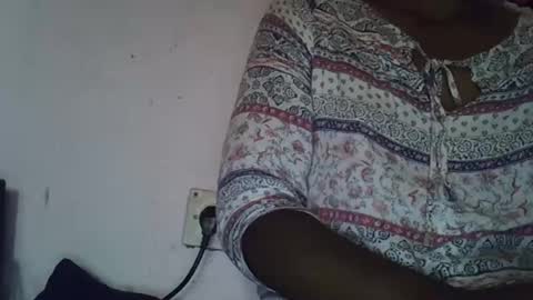 Snapshot of gasielah chatting on 10-30-25, 05:09 gasielah online show from 10-30-25, 05:09