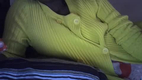 Snapshot of gasielah chatting on 11-01-25, 05:31 gasielah online show from 11-01-25, 05:31