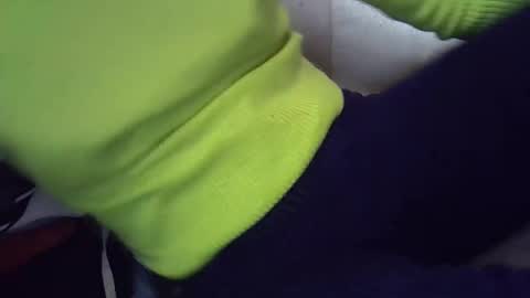 gasielah online show from 11-12-25, 07:42