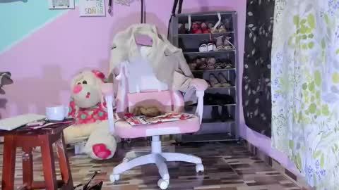 Diana online show from 02-25-26, 11:42