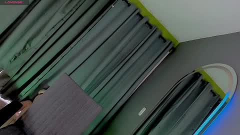 Vnecis Marn online show from 01-07-25, 02:08