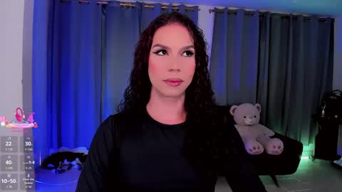 Snapshot of gatitavenecis1 chatting on 06-07-26, 11:03 Vnecis Marn online show from 06-07-26, 11:03