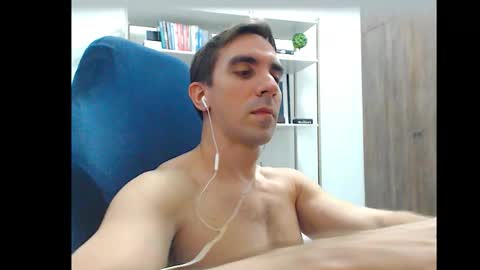 gatosarado23 online show from 09-11-25, 02:33