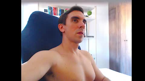 gatosarado23 online show from 09-23-25, 06:22