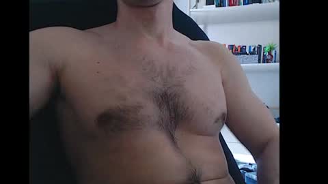 Snapshot of gatosarado23 chatting on 07-14-26, 04:56 gatosarado23 online show from 07-14-26, 04:56