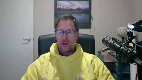 Snapshot of gatsby2025 chatting on 10-06-25, 08:28 gatsby2025 online show from 10-06-25, 08:28