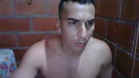 Snapshot of gattitosexy_95 chatting on 05-26-26, 06:15 gattitosexy_95 online show from 05-26-26, 06:15