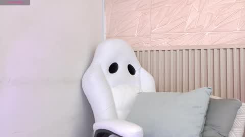 Snapshot of gaviluc_ chatting on 10-11-25, 10:36 gaviluc_ online show from 10-11-25, 10:36