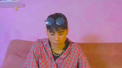 HAN online show from 04-16-26, 03:57