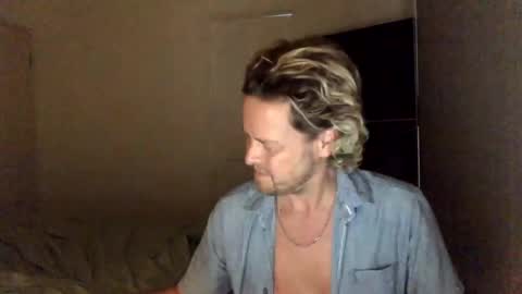 Snapshot of gcsurfer81 chatting on 12-18-24, 08:20 gcsurfer81 online show from 12-18-24, 08:20