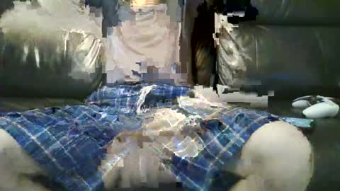 Snapshot of geeezer64 chatting on 06-12-26, 11:25 geeezer64 online show from 06-12-26, 11:25