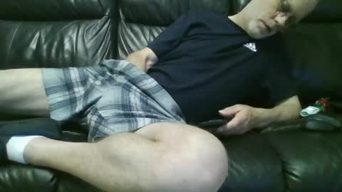 Snapshot of geeezer64 chatting on 06-20-26, 01:09 geeezer64 online show from 06-20-26, 01:09