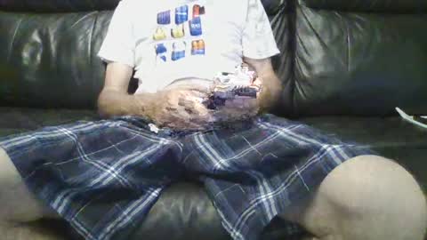 Snapshot of geeezer64 chatting on 07-12-26, 11:51 geeezer64 online show from 07-12-26, 11:51