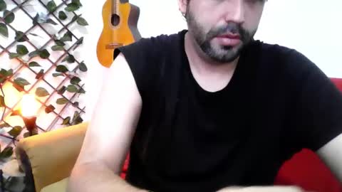 Snapshot of geeklatin88 chatting on 10-19-25, 09:48 geeklatin88 online show from 10-19-25, 09:48