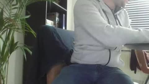 Snapshot of geiljongetje1991 chatting on 10-16-25, 08:37 geiljongetje1991 online show from 10-16-25, 08:37