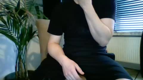 Snapshot of geiljongetje1991 chatting on 11-28-25, 11:35 geiljongetje1991 online show from 11-28-25, 11:35