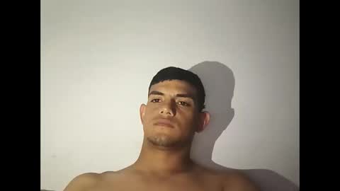 Snapshot of gelvez842270 chatting on 02-20-25, 04:28 gelvez842270 online show from 02-20-25, 04:28