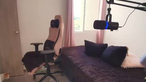 geminis11 online show from 04-16-26, 06:41