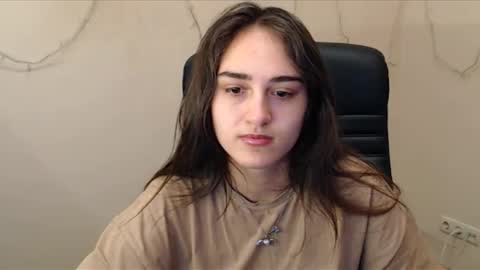 Gemma online show from 03-07-25, 06:13