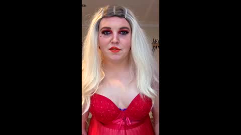 gemmaquinzel online show from 12-18-25, 02:56