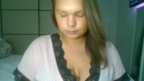 Snapshot of gemmarmalade chatting on 07-10-26, 06:07 GEMMARMALADE online show from 07-10-26, 06:07