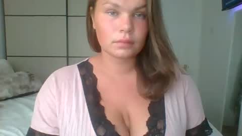 Snapshot of gemmarmalade chatting on 07-10-26, 06:10 GEMMARMALADE online show from 07-10-26, 06:10