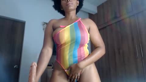 Snapshot of genesis95_ chatting on 06-08-26, 01:44 genesis95_ online show from 06-08-26, 01:44