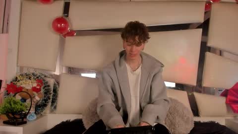 Genesis online show from 12-23-25, 03:48