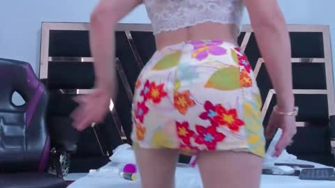 genesis_lunar online show from 10-11-25, 08:18