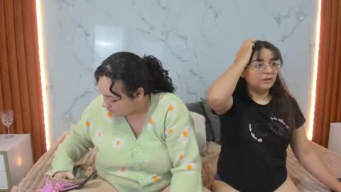 genesis_y_moon online show from 07-10-26, 10:51