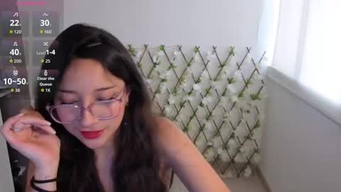 Snapshot of genet_ chatting on 11-23-25, 07:57 genet_ online show from 11-23-25, 07:57